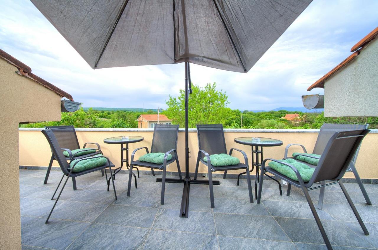 Apartment Lipovac Malinska Zewnętrze zdjęcie