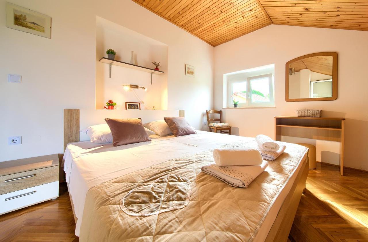 Apartment Lipovac Malinska Zewnętrze zdjęcie