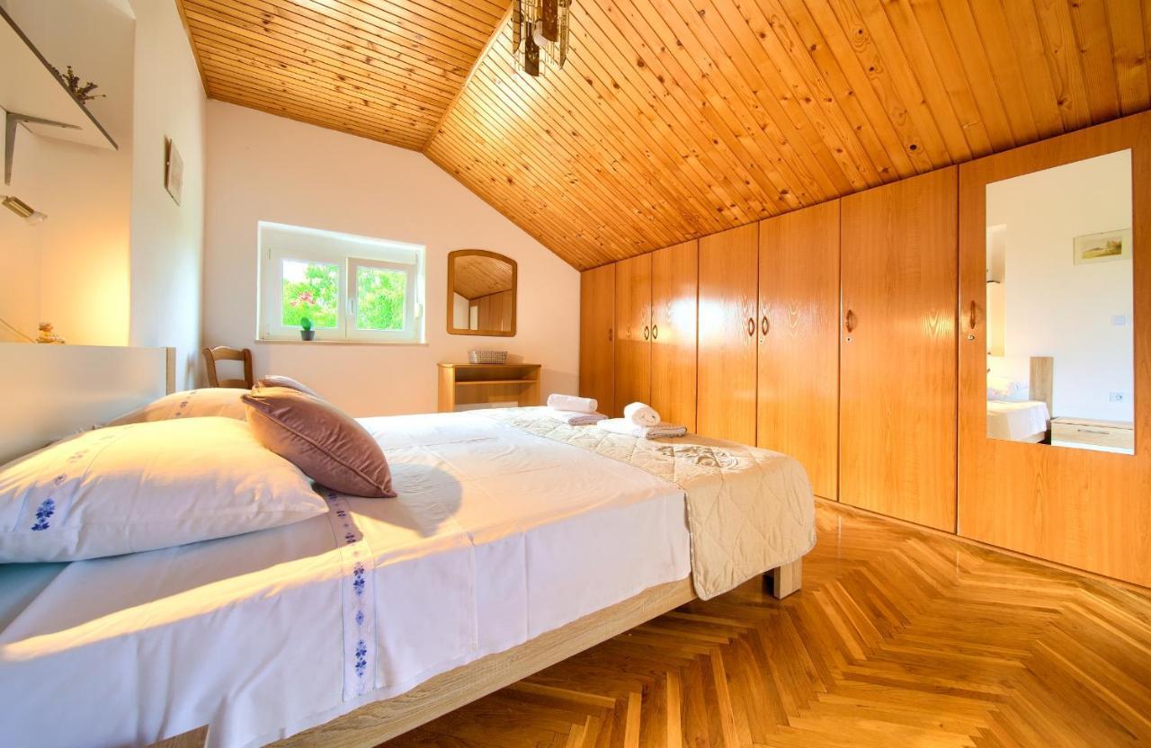 Apartment Lipovac Malinska Zewnętrze zdjęcie
